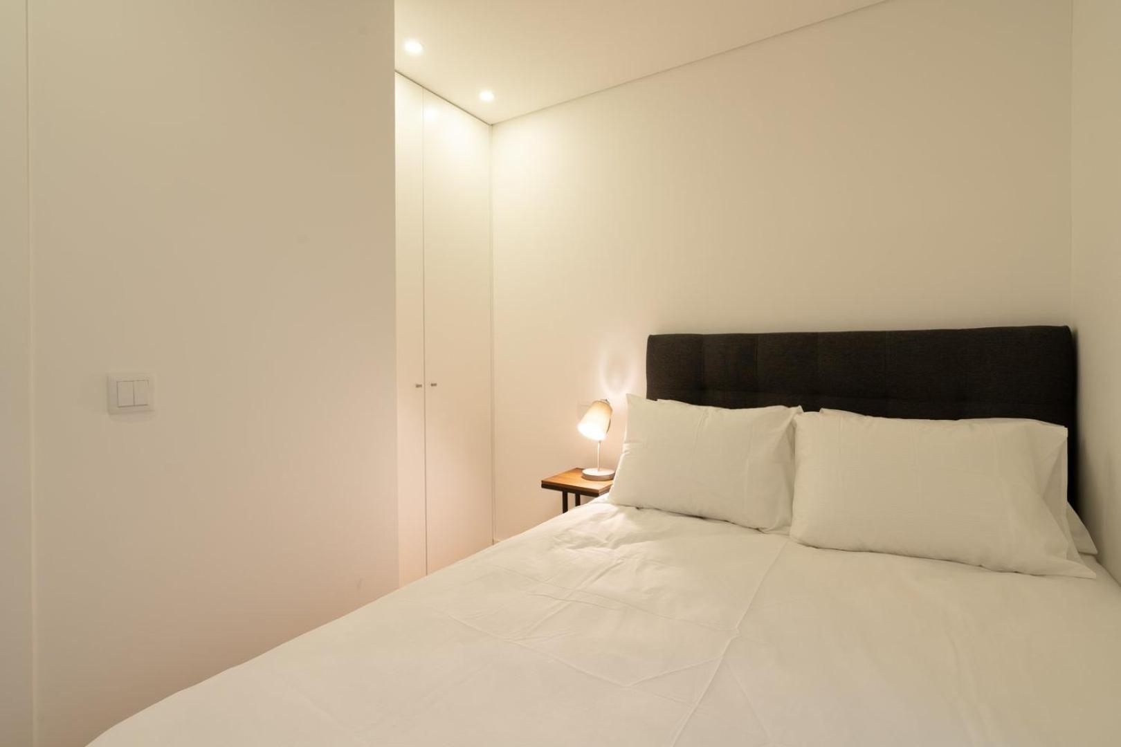 Guestready - Modern 2-Bedroom Apt In Cedofeita 포르투 외부 사진